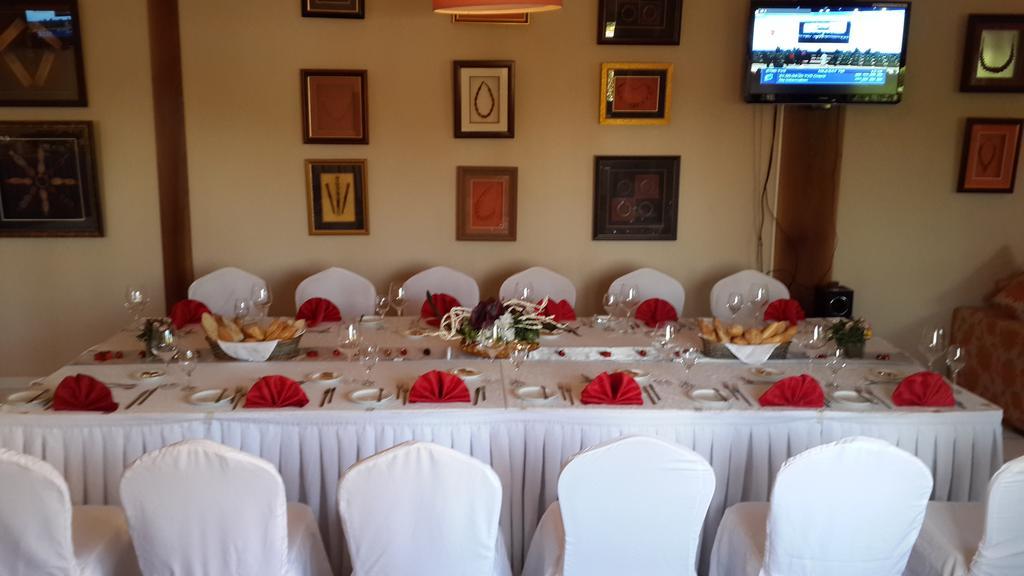 Les Acacias Hotel Djibouti Djibouti City Екстериор снимка
