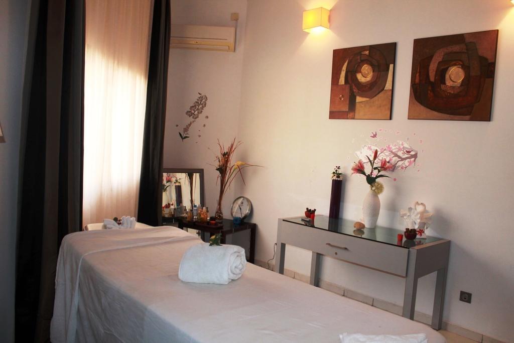 Les Acacias Hotel Djibouti Djibouti City Екстериор снимка